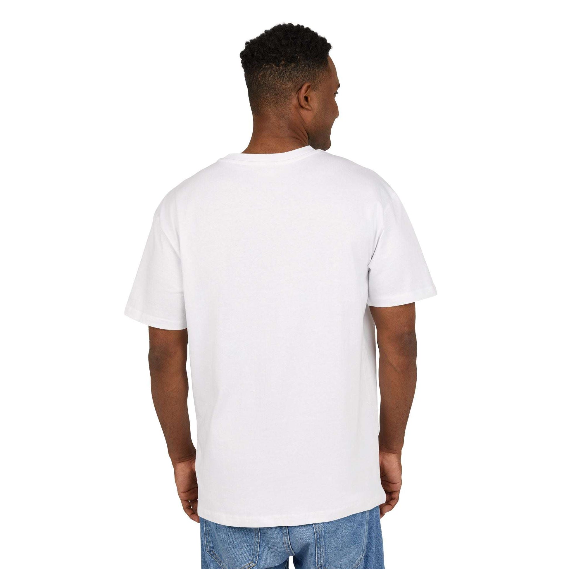 Tee shirt oversize VALOR – Essential White blanc porter par un sportif