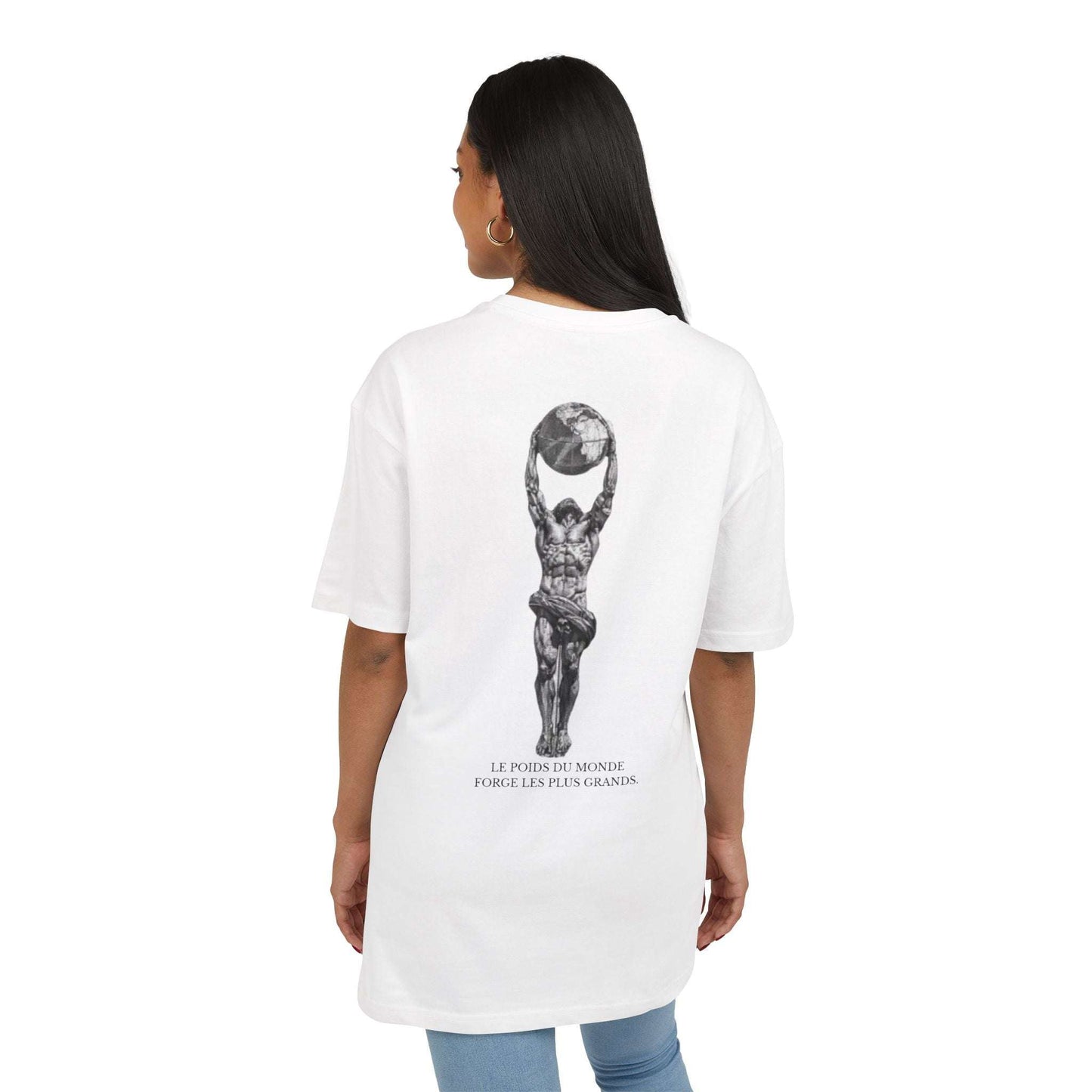 Tee shirt oversize VALOR – Le Poids du Monde blanc porter par un sportif