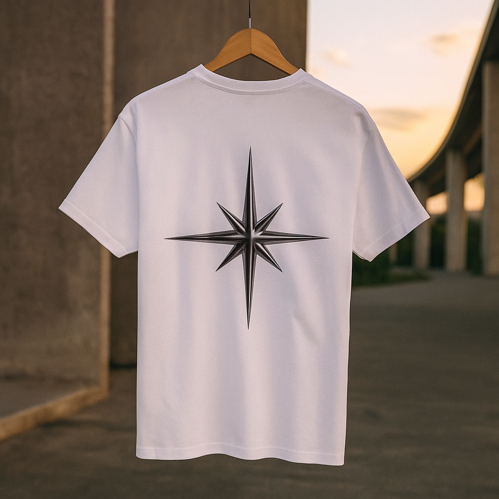 Tee-shirt VALOR – North Star blanc en coton premium avec étoile noire imprimée dans le dos, symbole de persévérance et de direction